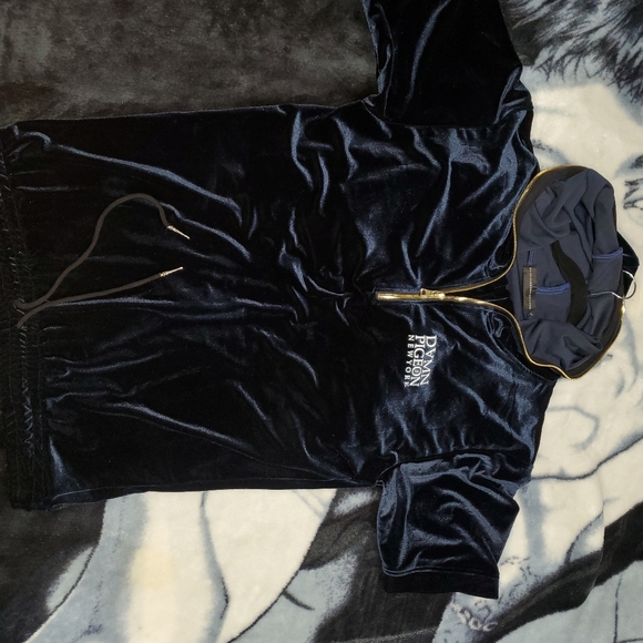 Mens clothing - Picture 7 of 11